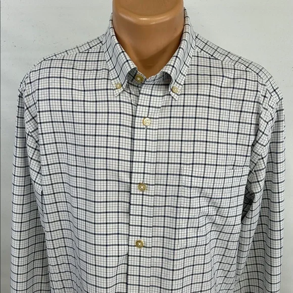 Orvis long sleeve button down collar shirt. L - Picture 2 of 9